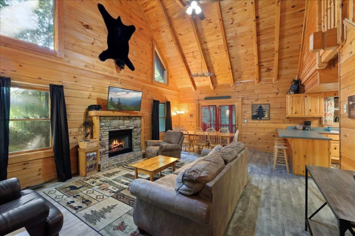5Br Smoky Cabin Hot Tub, Games, 1 Mi To Parkway Pigeon Forge Ngoại thất bức ảnh