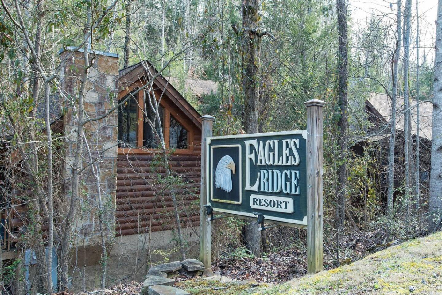 5Br Smoky Cabin Hot Tub, Games, 1 Mi To Parkway Pigeon Forge Ngoại thất bức ảnh