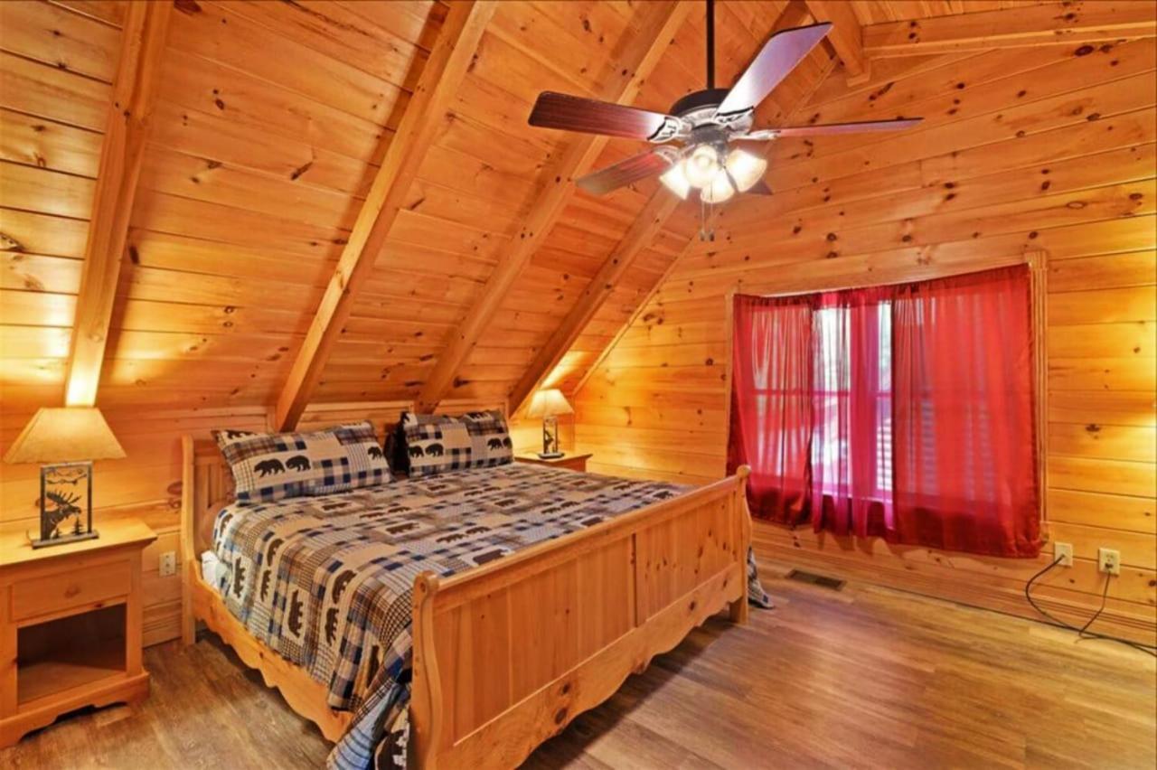 5Br Smoky Cabin Hot Tub, Games, 1 Mi To Parkway Pigeon Forge Ngoại thất bức ảnh